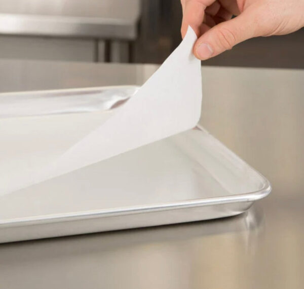 12" x 16" Half Size Quilon® Coated Parchment Paper Bun / Sheet Pan Liner Sheet - 100/Pack - Image 2