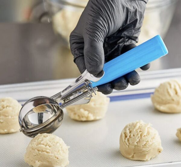 Ice Cream/Cookie Scoop -2oz - Image 2