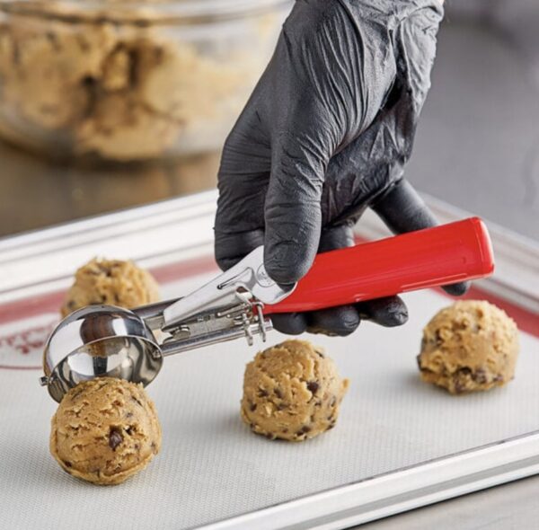 Ice Cream/Cookie Scoop-1.75 Ounce - Image 2